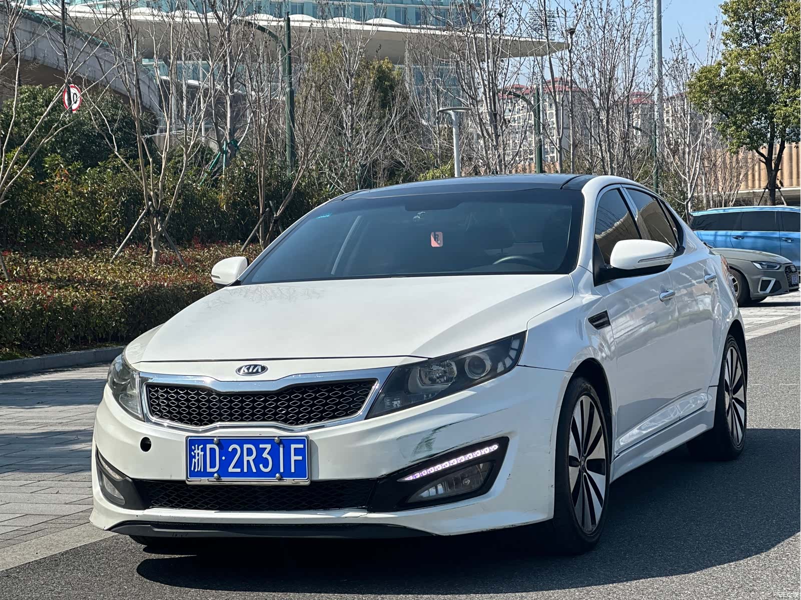 Kia K5, 2012 1