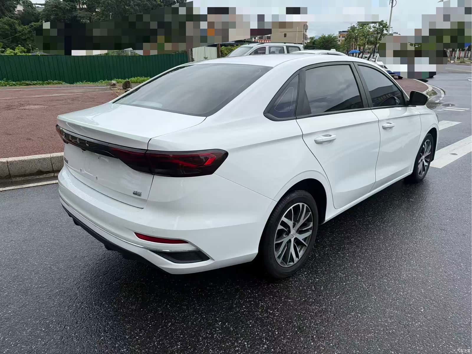 Geely Emgrand, 2023 9