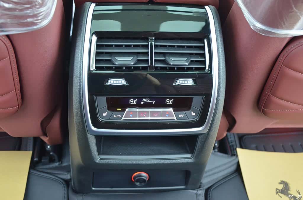 BMW X5, 2026 11