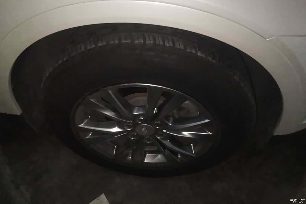 Cadillac XT5, 2020 6
