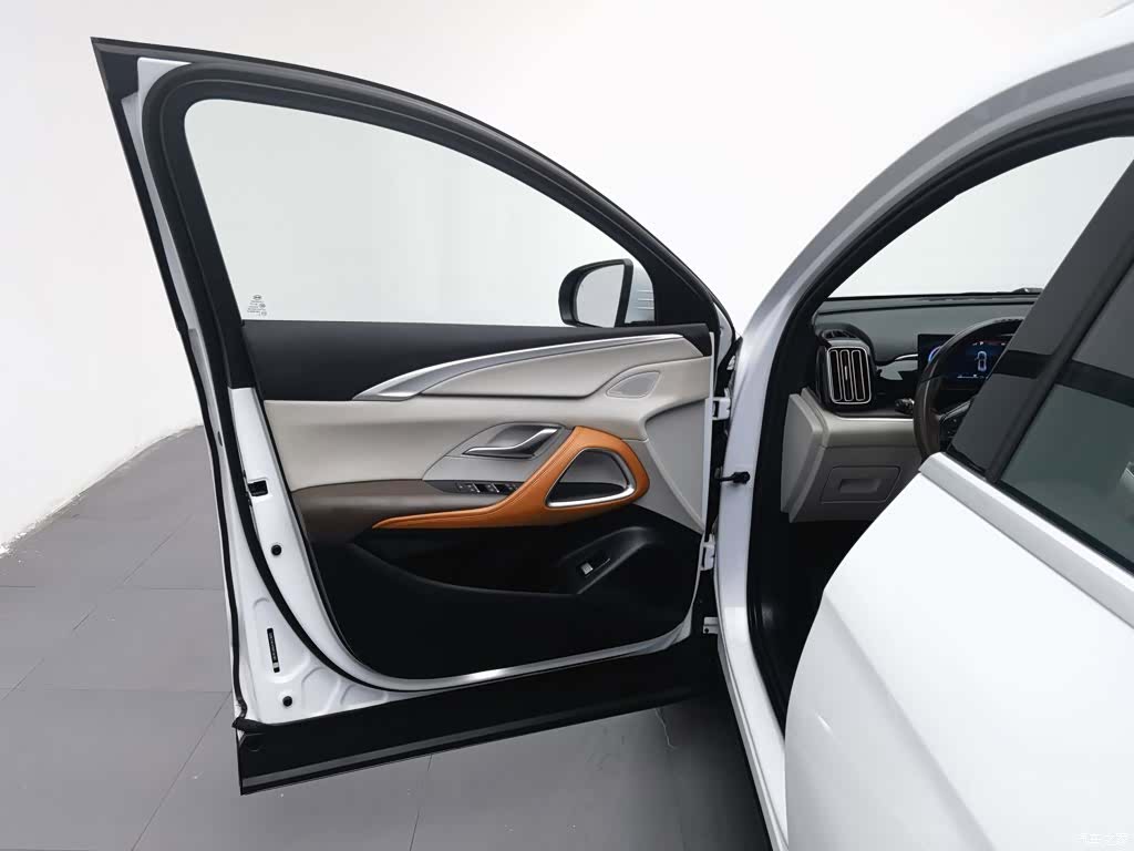 BYD Song, 2023 8