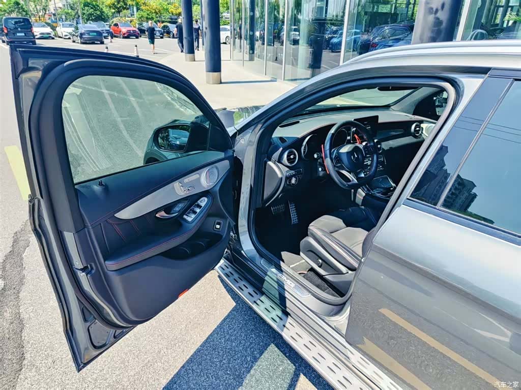 Mercedes-Benz GLC, 2019 13