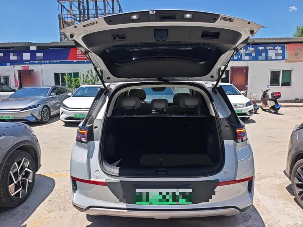 BYD HiAce, 2025 19