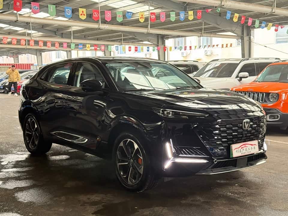 Changan UNI-K Smart iDD