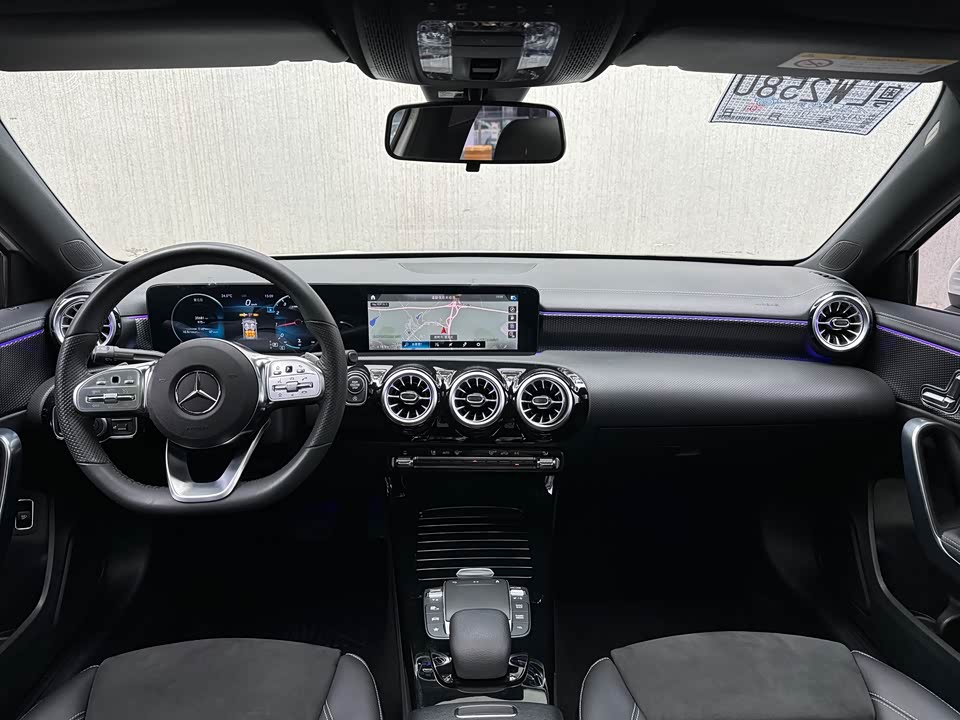 Mercedes-Benz Class A Mercedes-Benz Class A
