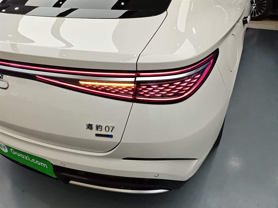 BYD Seal 07 DM-i