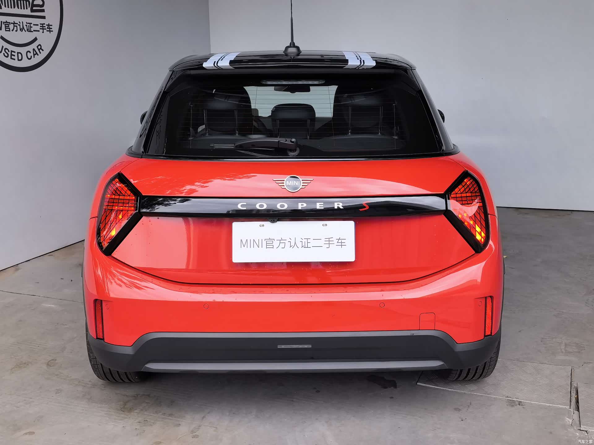 Mini Cooper, 2024 4
