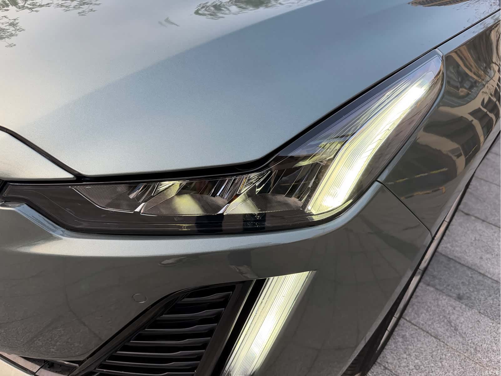 Cadillac CT5, 2023 13