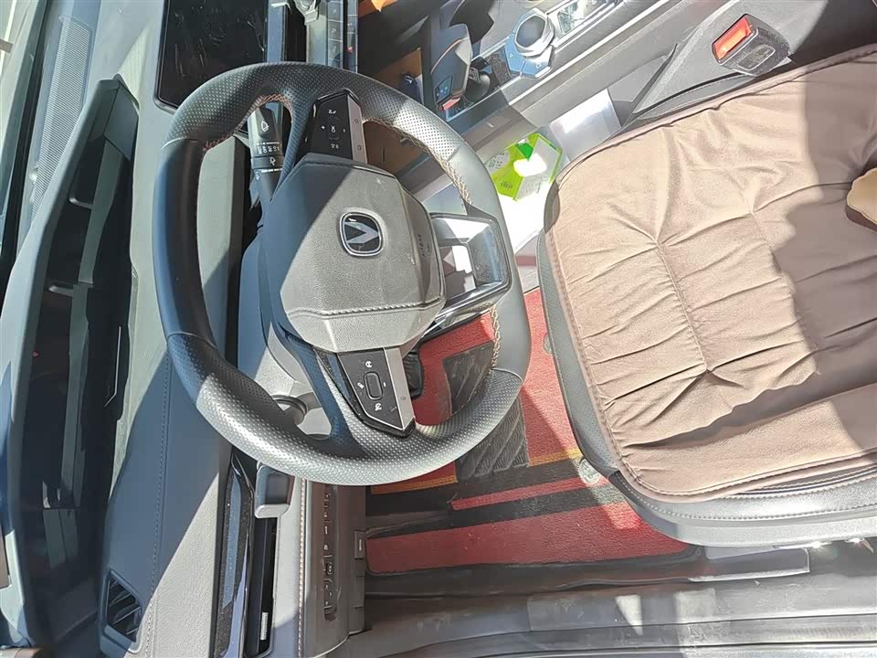 Changan UNI-V Smart iDD