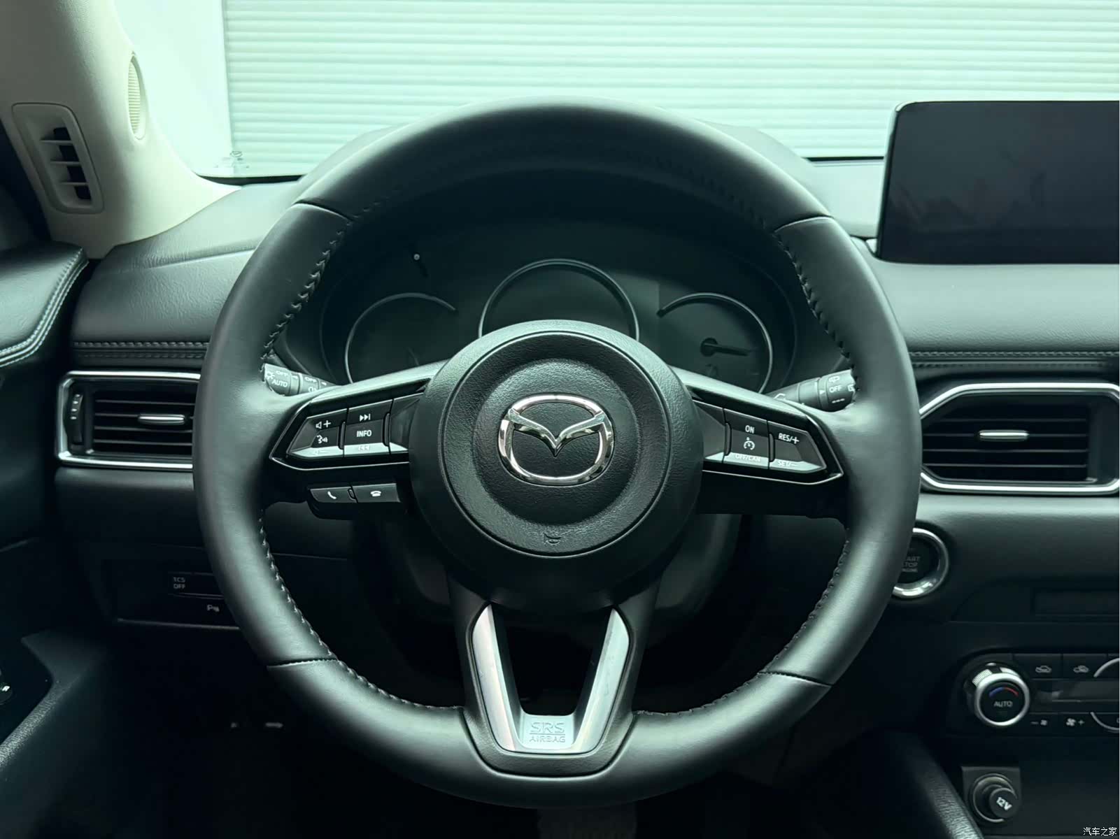 Mazda CX-5, 2024 12