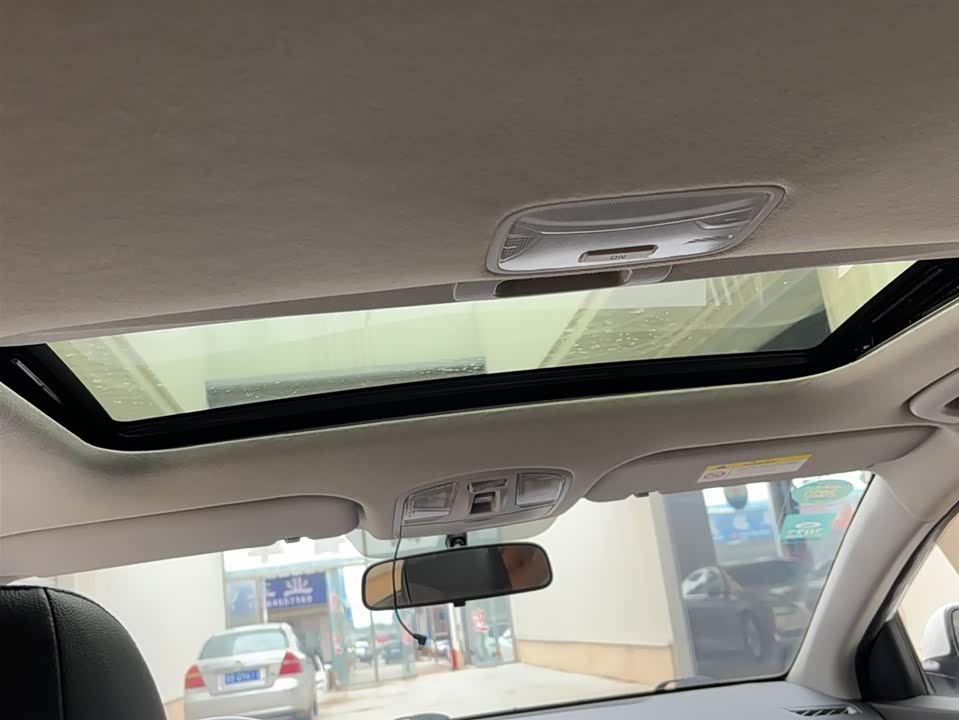 Hyundai Lead