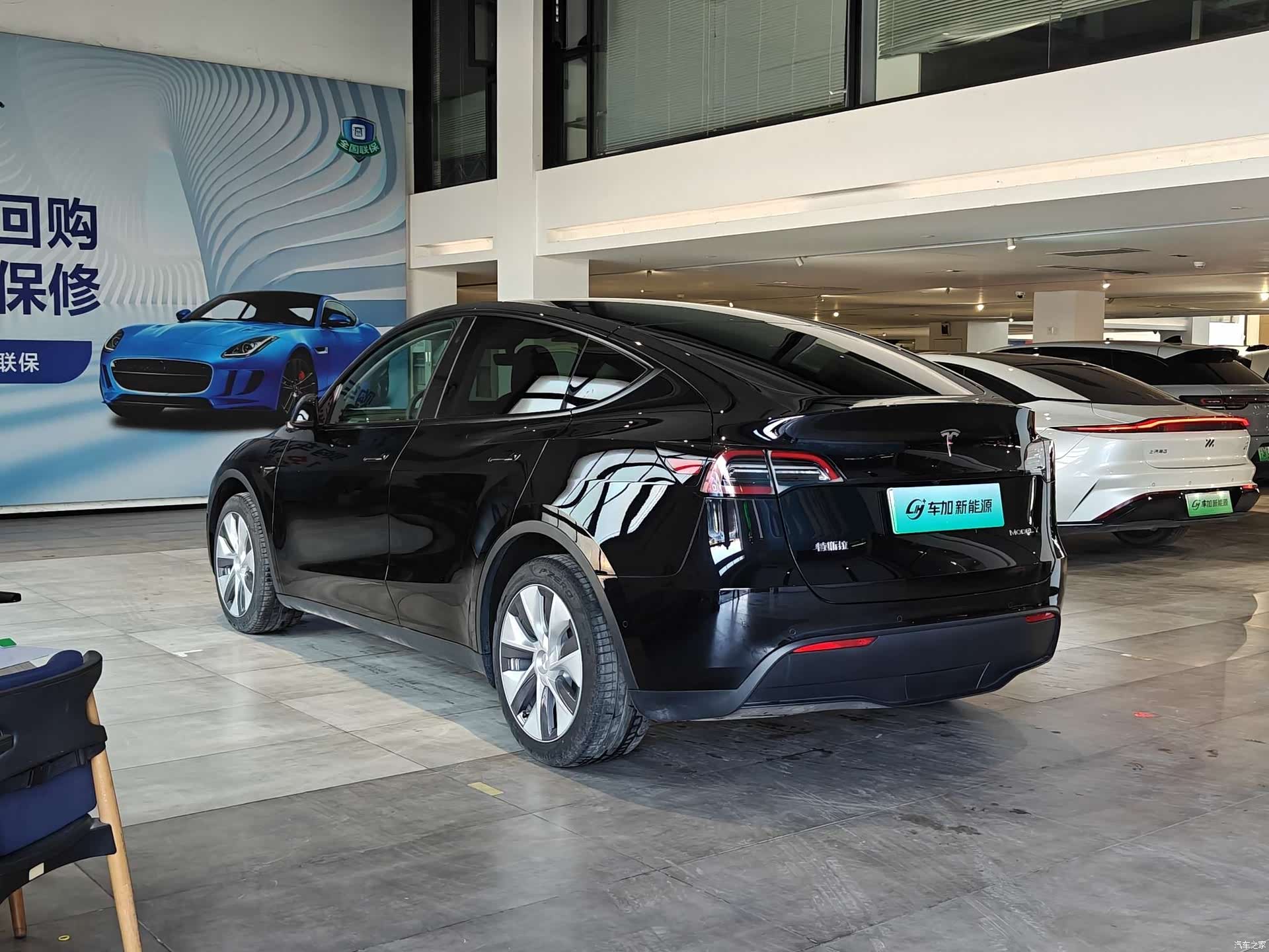 Tesla Model Y, 2024 9