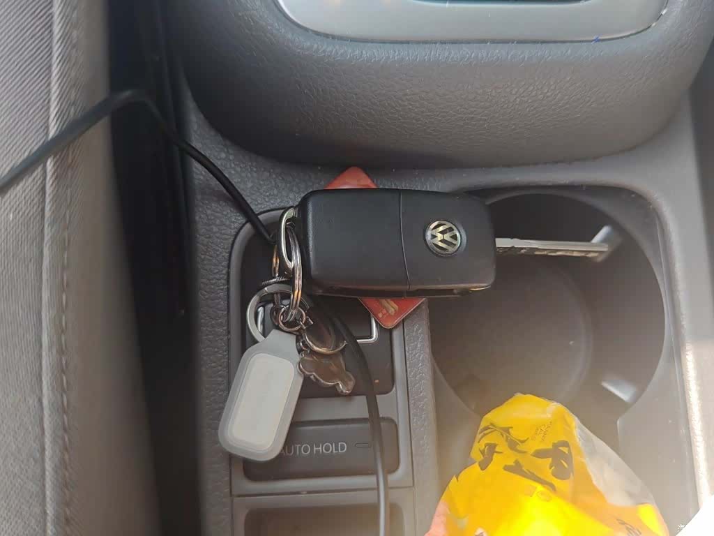 Volkswagen Xia, 2015 9