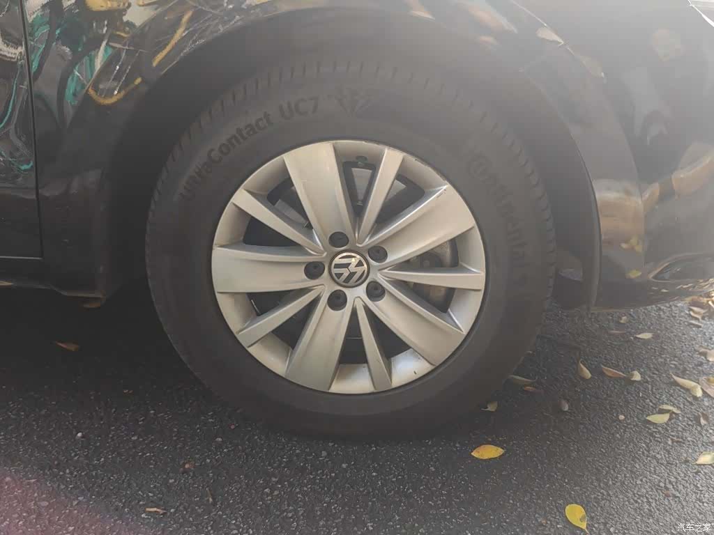 Volkswagen Xia, 2015 8