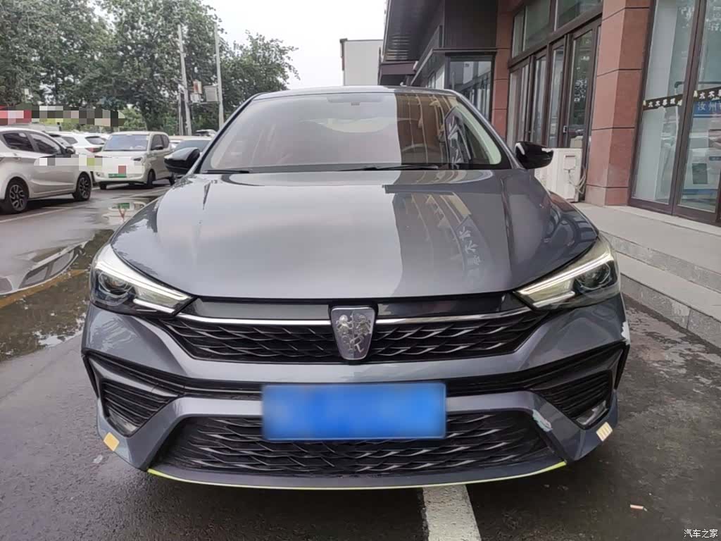 Roewe i5, 2021 3
