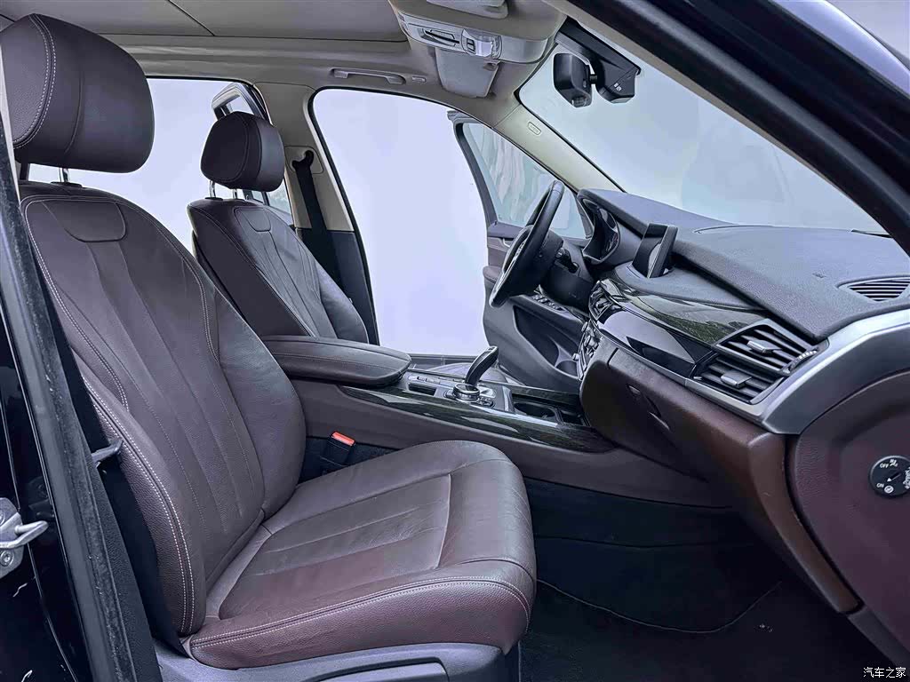 BMW X5, 2015 8