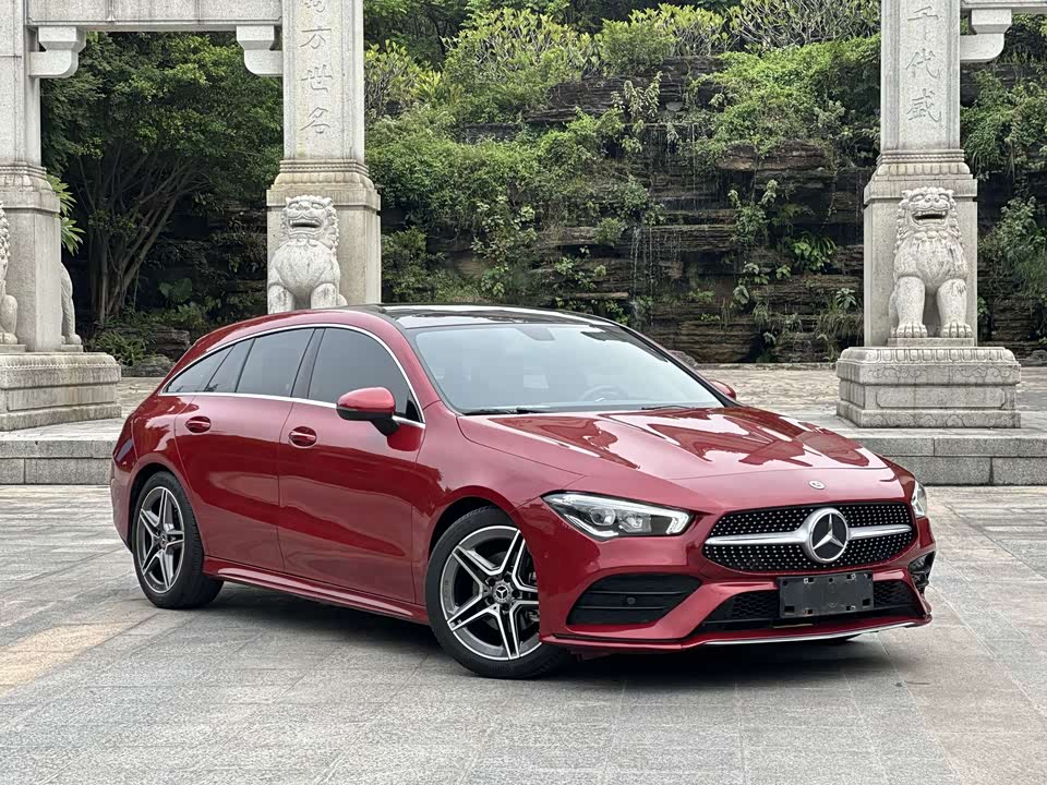 Mercedes-Benz CLA