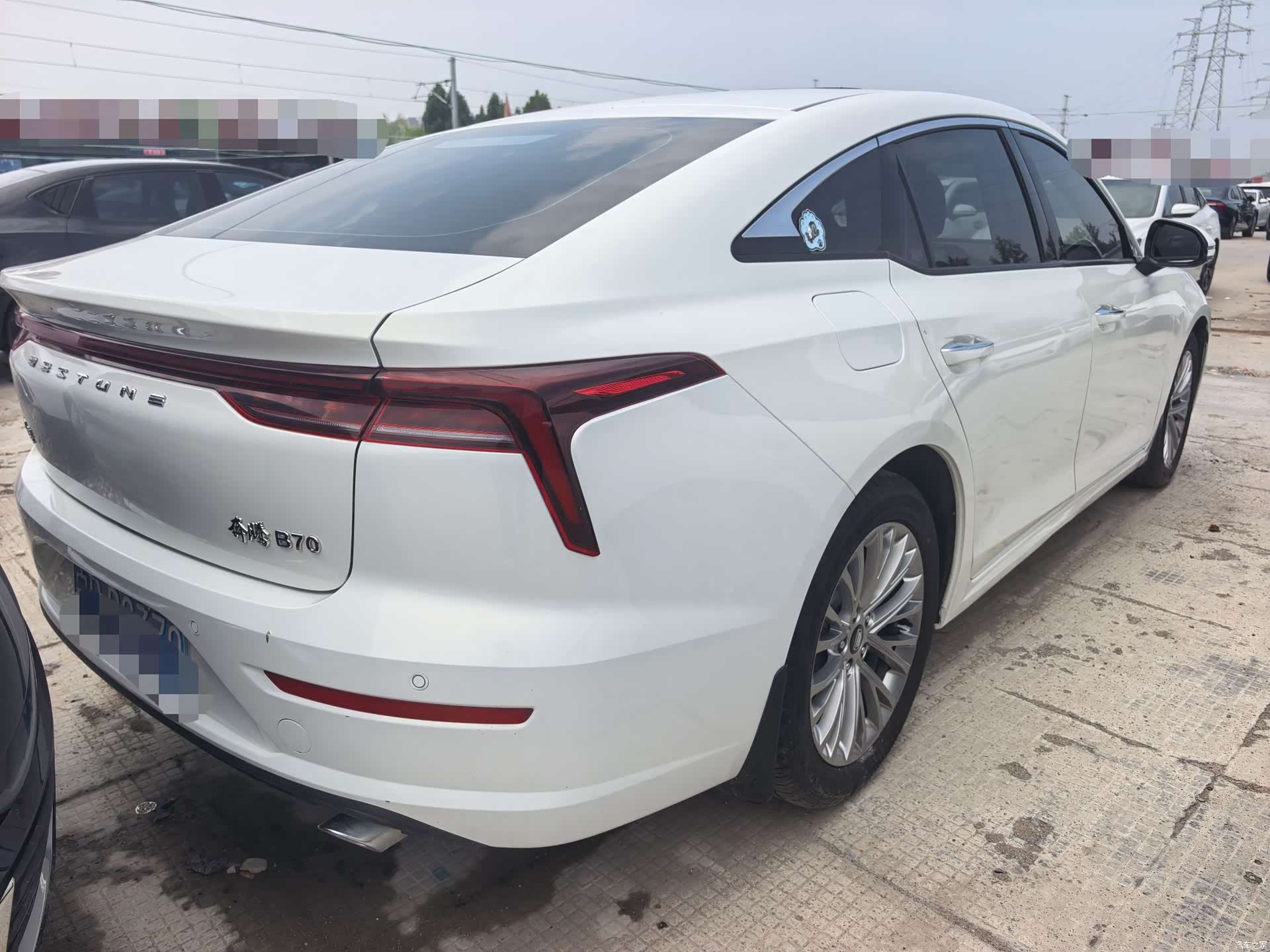 Bestune B70, 2023 10