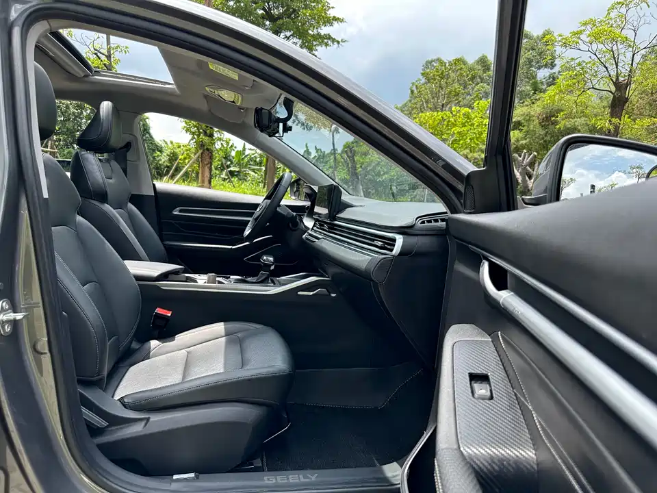 Geely Emgrand