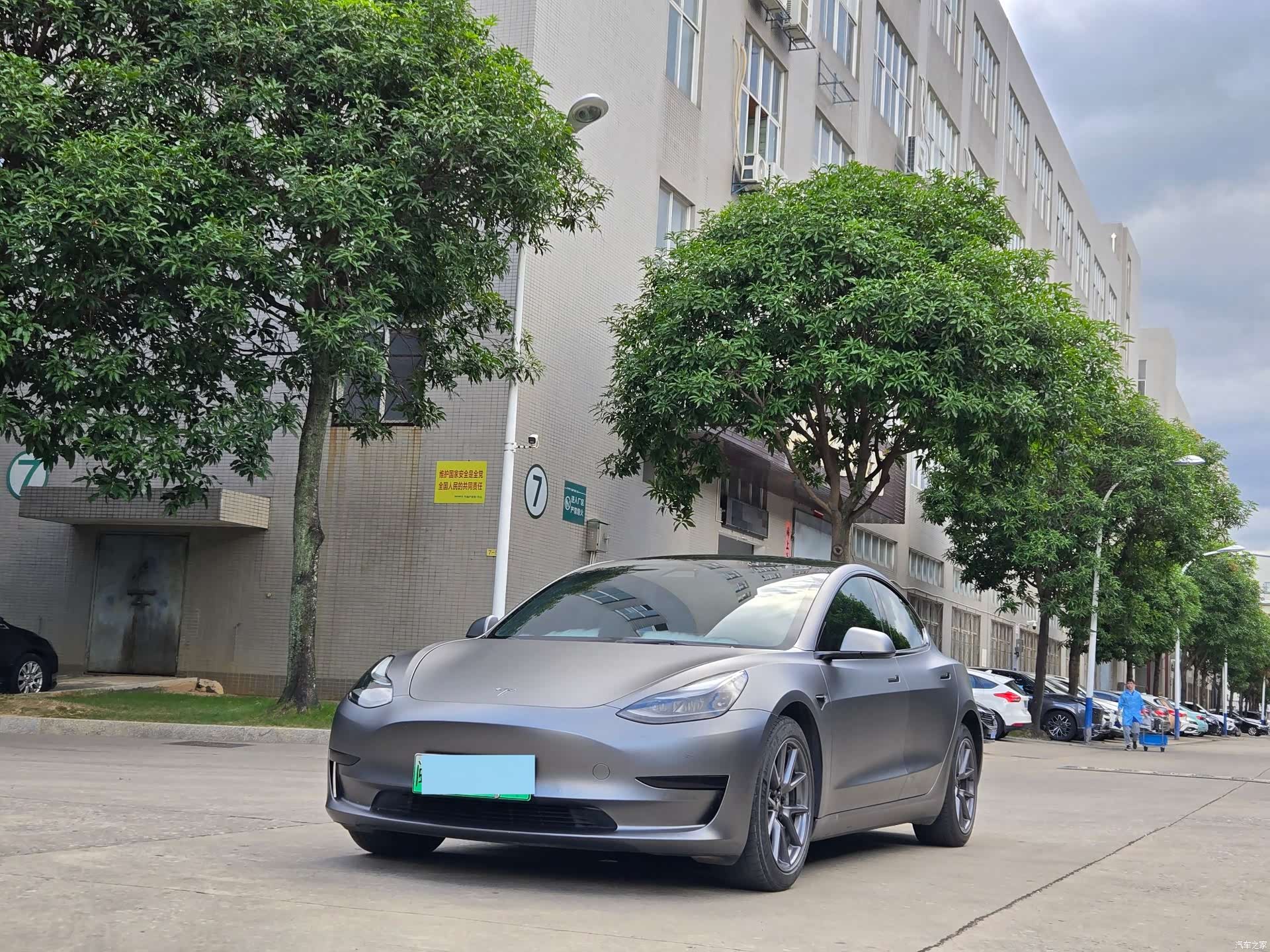 Tesla Model 3, 2021 1
