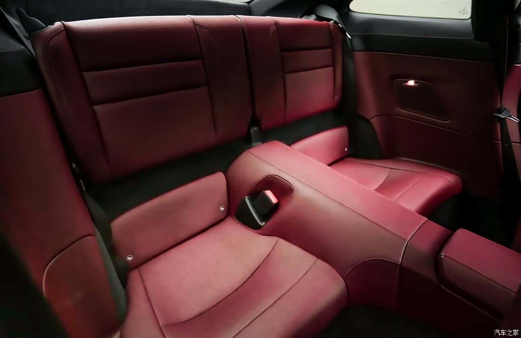 Porsche 911, 2023 12