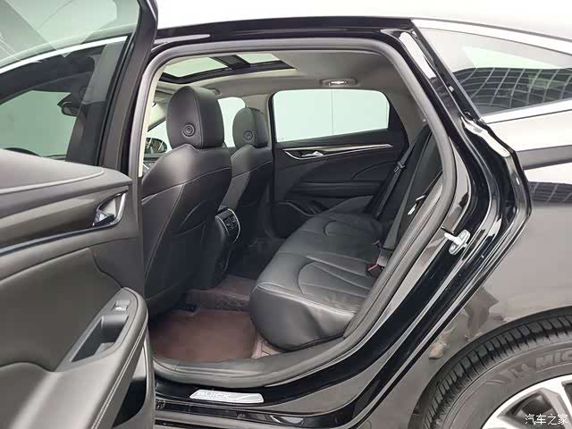 Buick LaCrosse, 2023 9