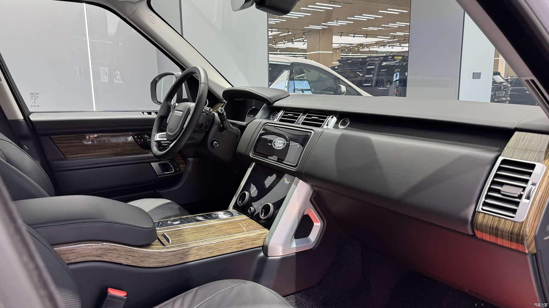 Land Rover Range Rover, 2019 13