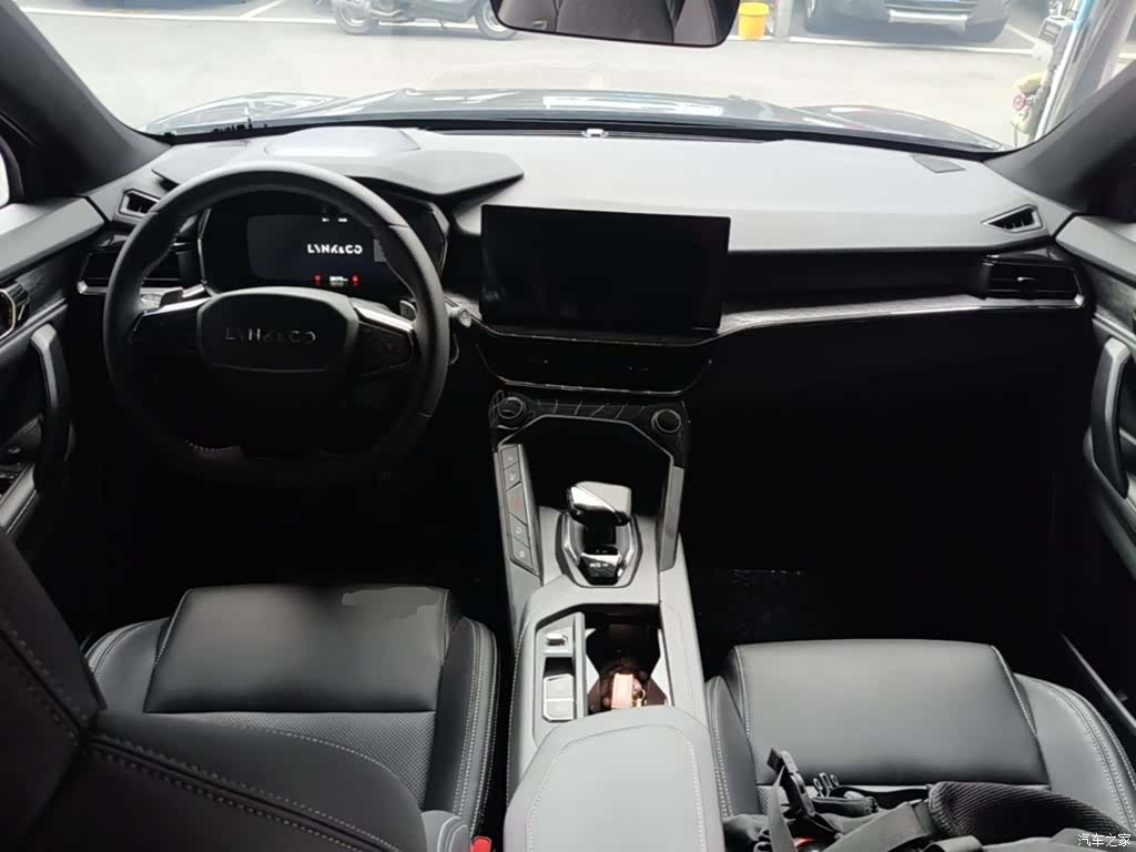 Lynk & Co 02, 2024 10
