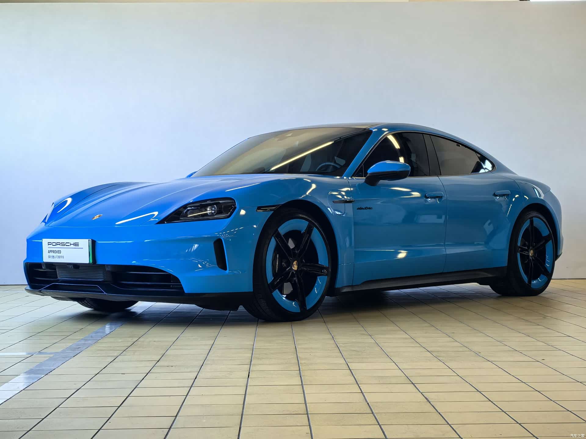 Porsche Taycan, 2026 1