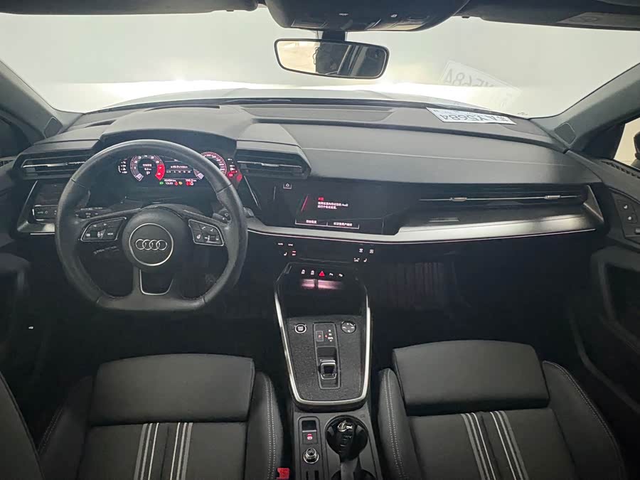 Audi A3 2024, фото 18