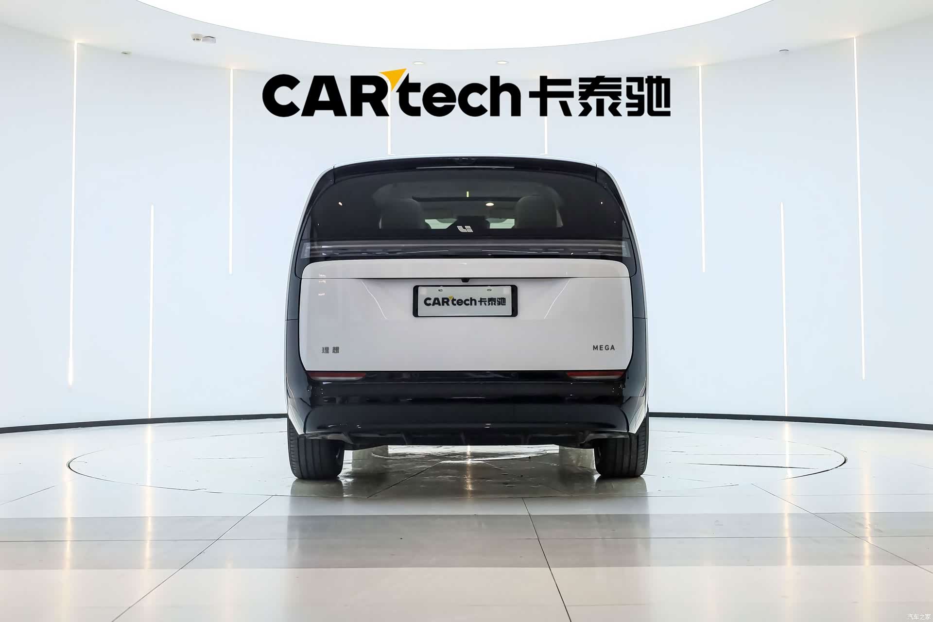 Li Auto MEGA, 2025 6