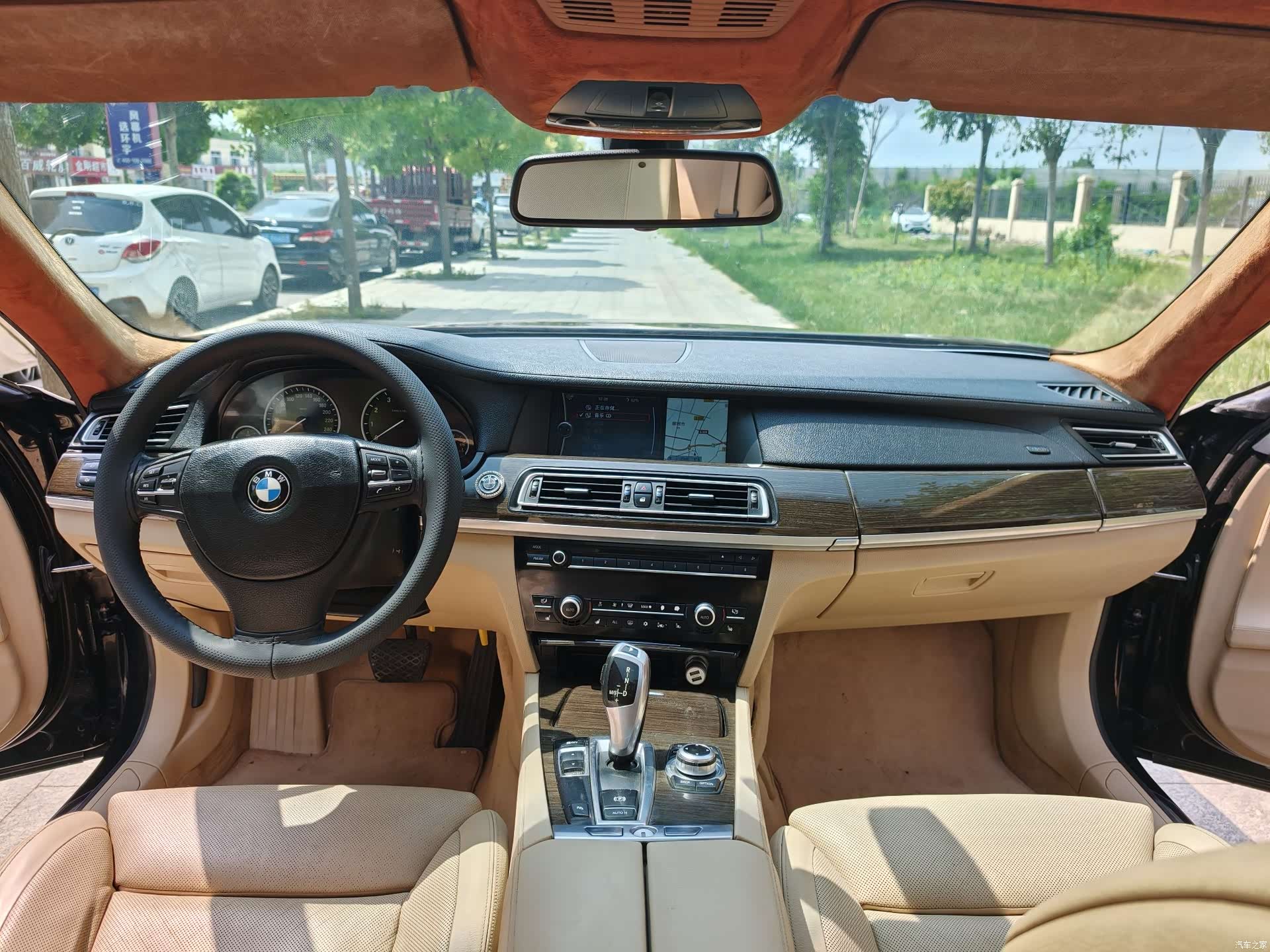 BMW 7 Series, 2011 12