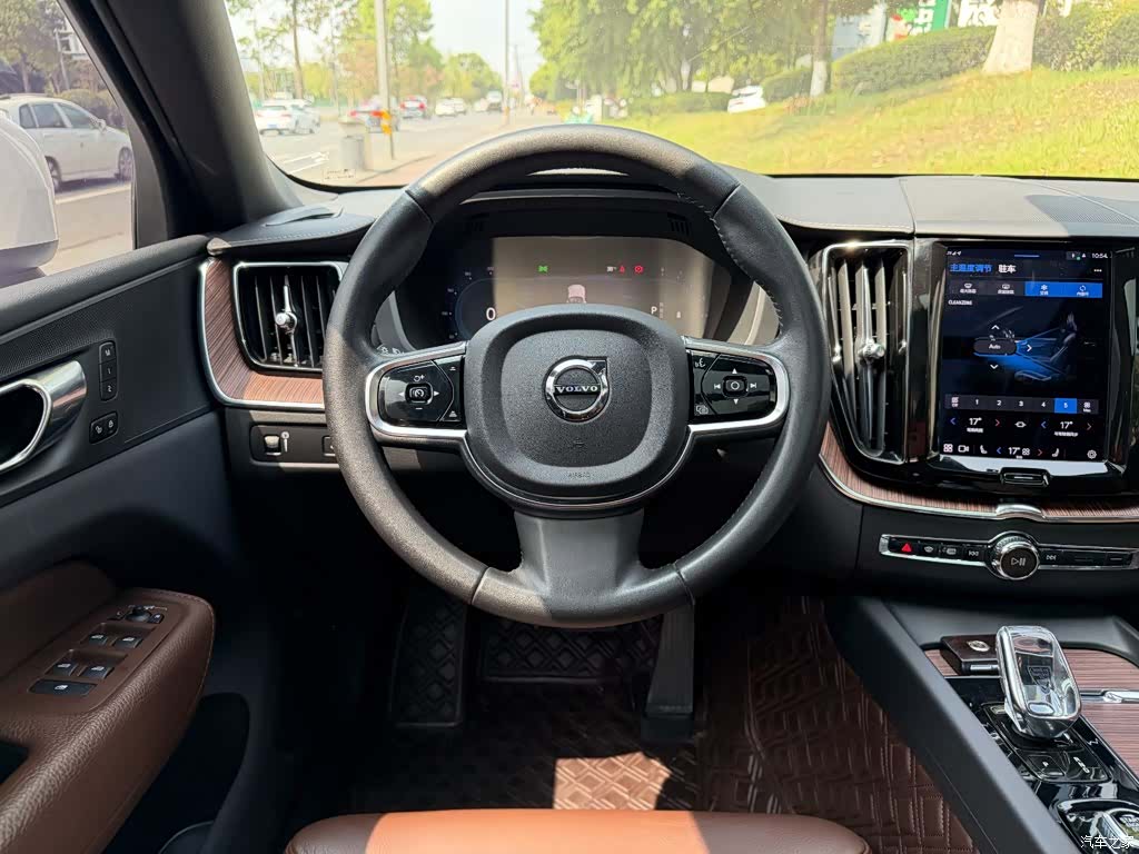 Volvo XC60, 2022 14