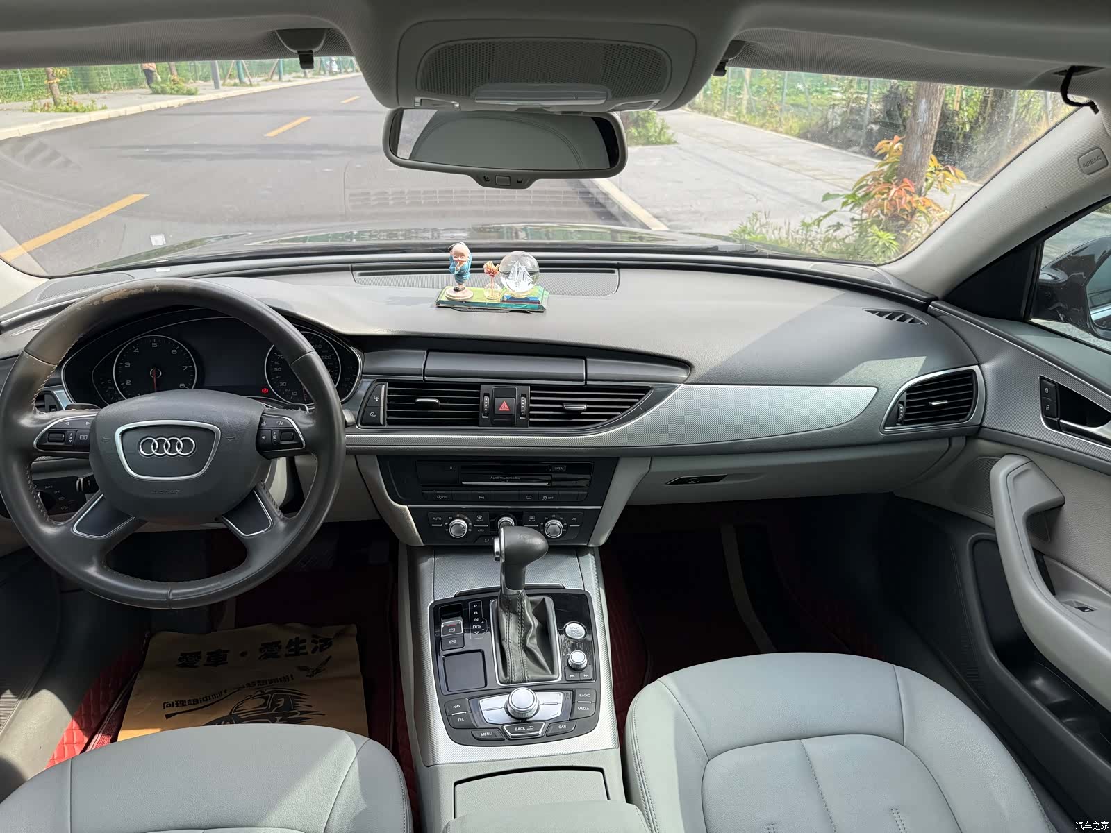 Audi A6L, 2013 17