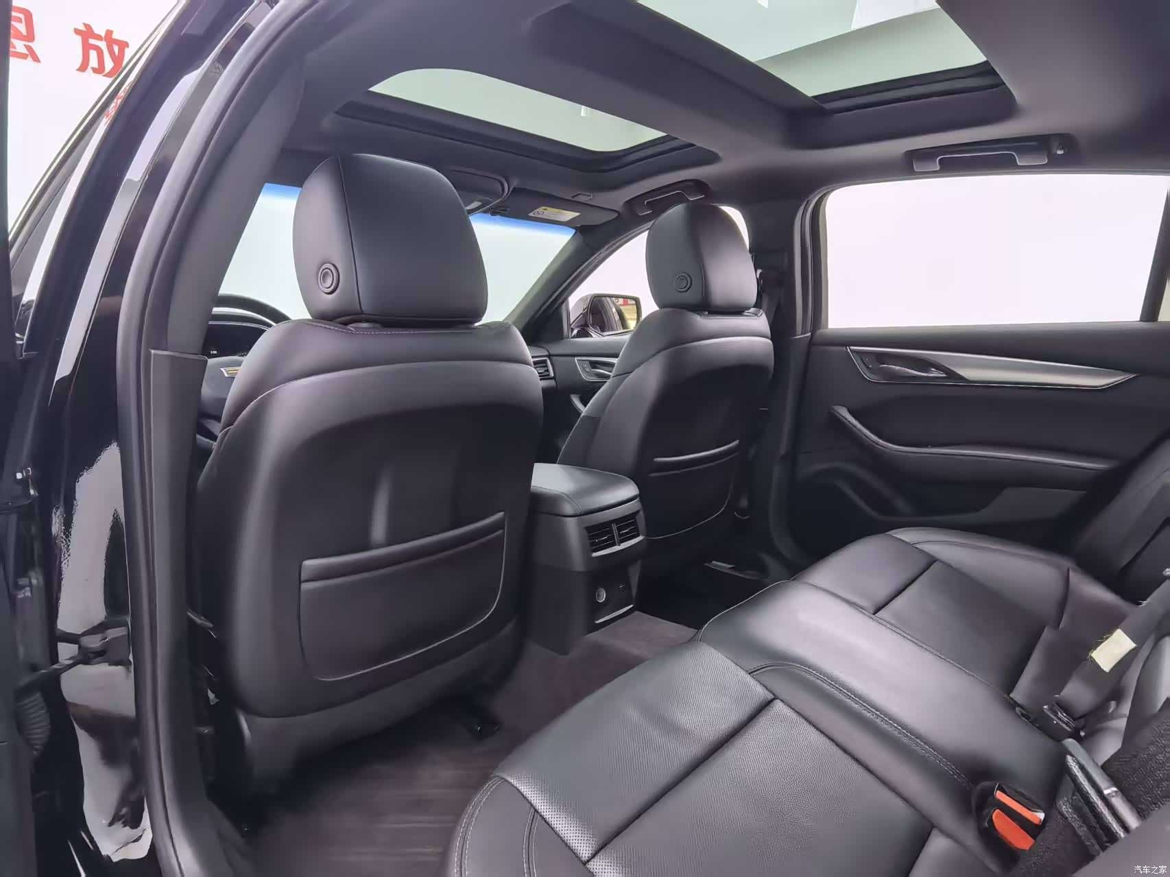 Cadillac CT5, 2023 13