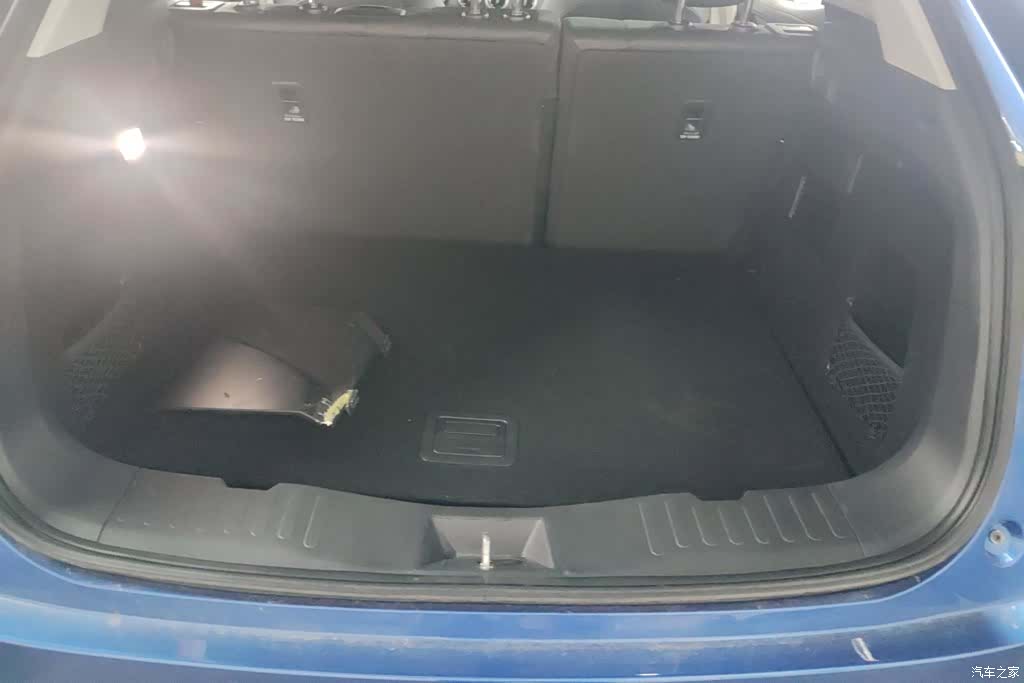 WEY VV5, 2019 4