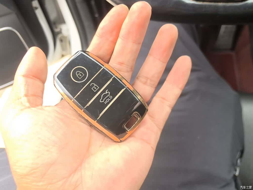 Kia KX5, 2016 9