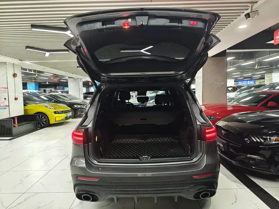 Mercedes-Benz GLB AMG