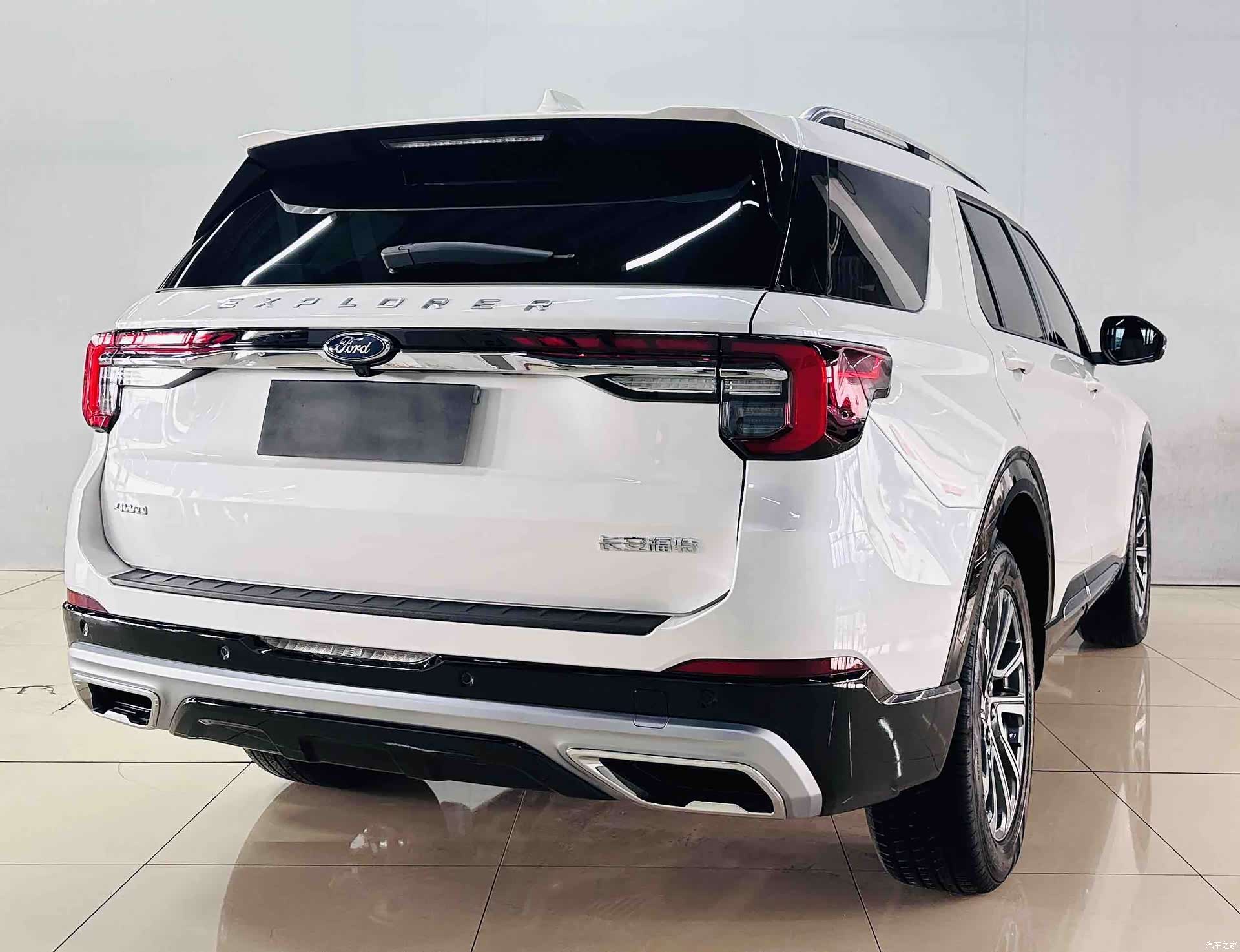 Ford Explorer, 2025 6