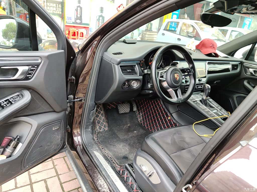 Porsche Macan, 2015 14