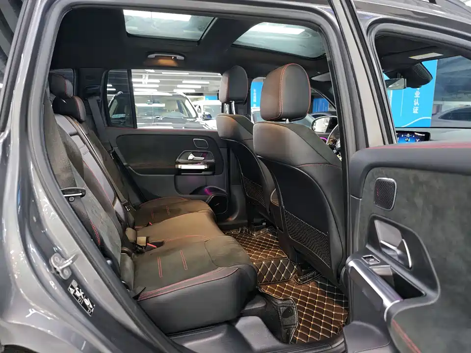 Mercedes-Benz GLB AMG