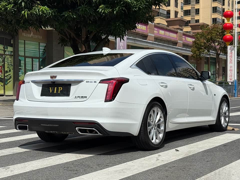 Cadillac CT5