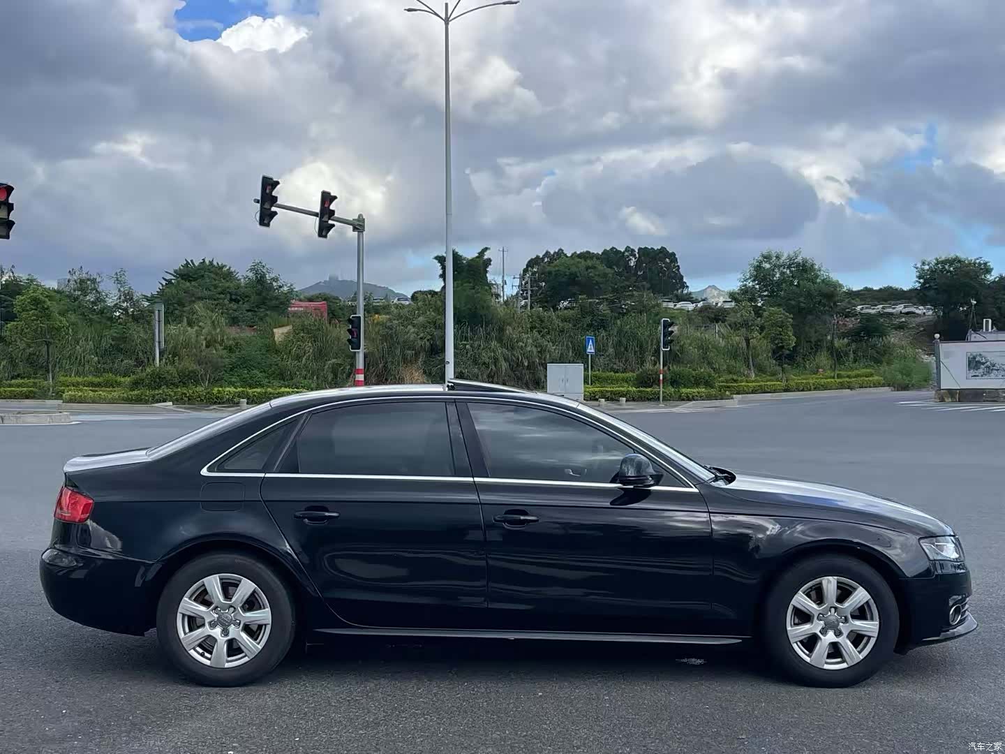 Audi A4L, 2012 4