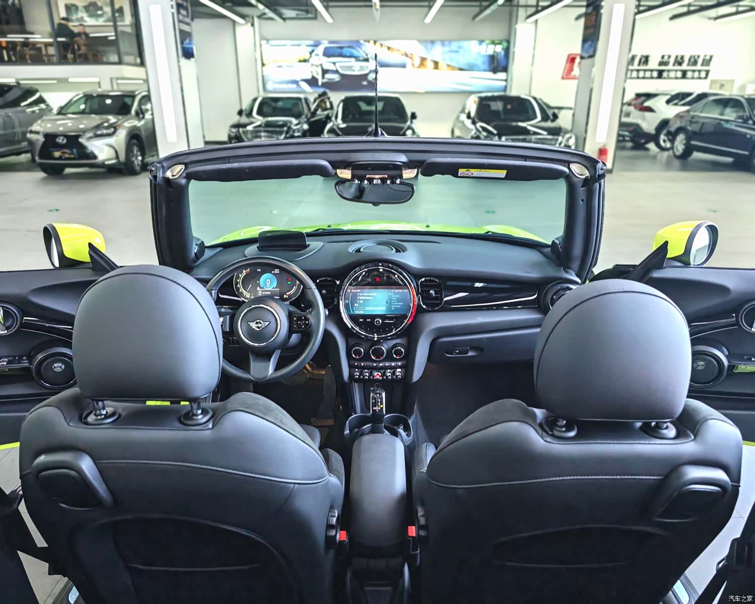 Mini Cooper, 2023 26