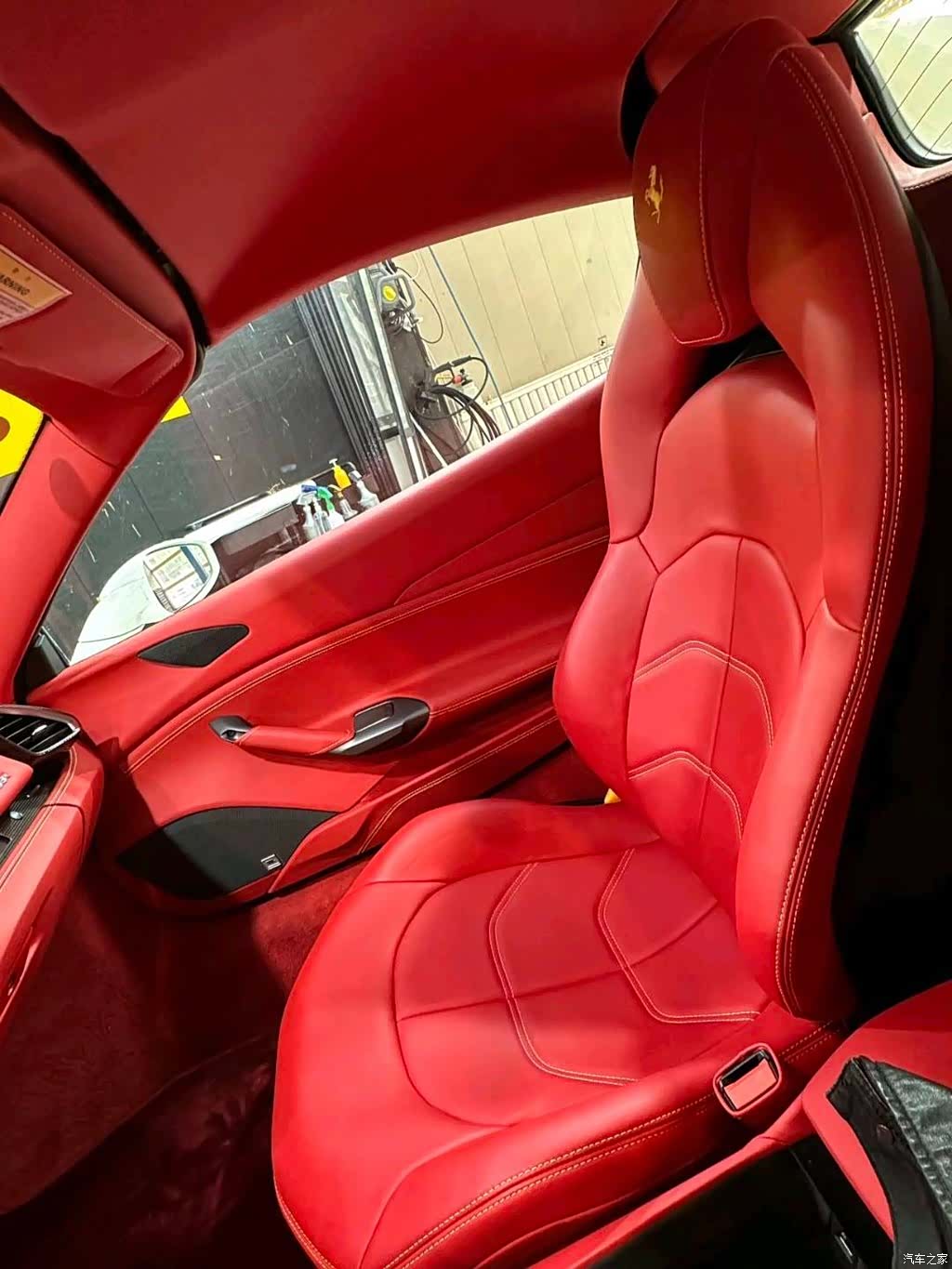 Ferrari 488, 2018 12