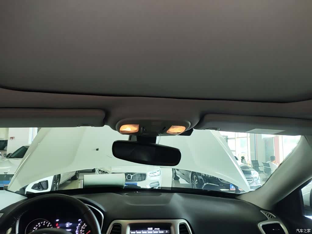 Jeep Compass, 2019 18