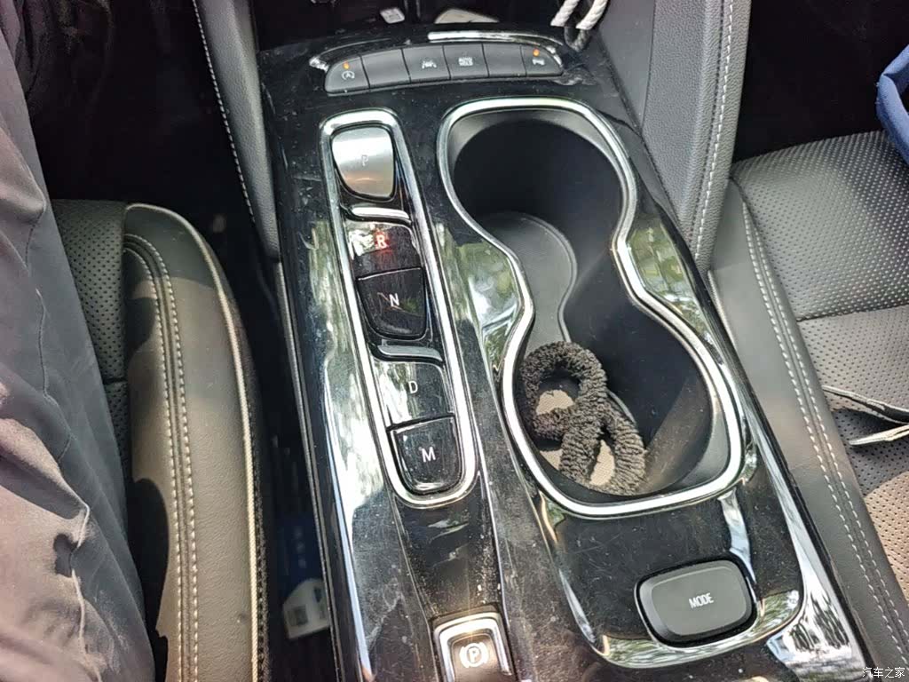 Buick Envision Plus, 2022 14