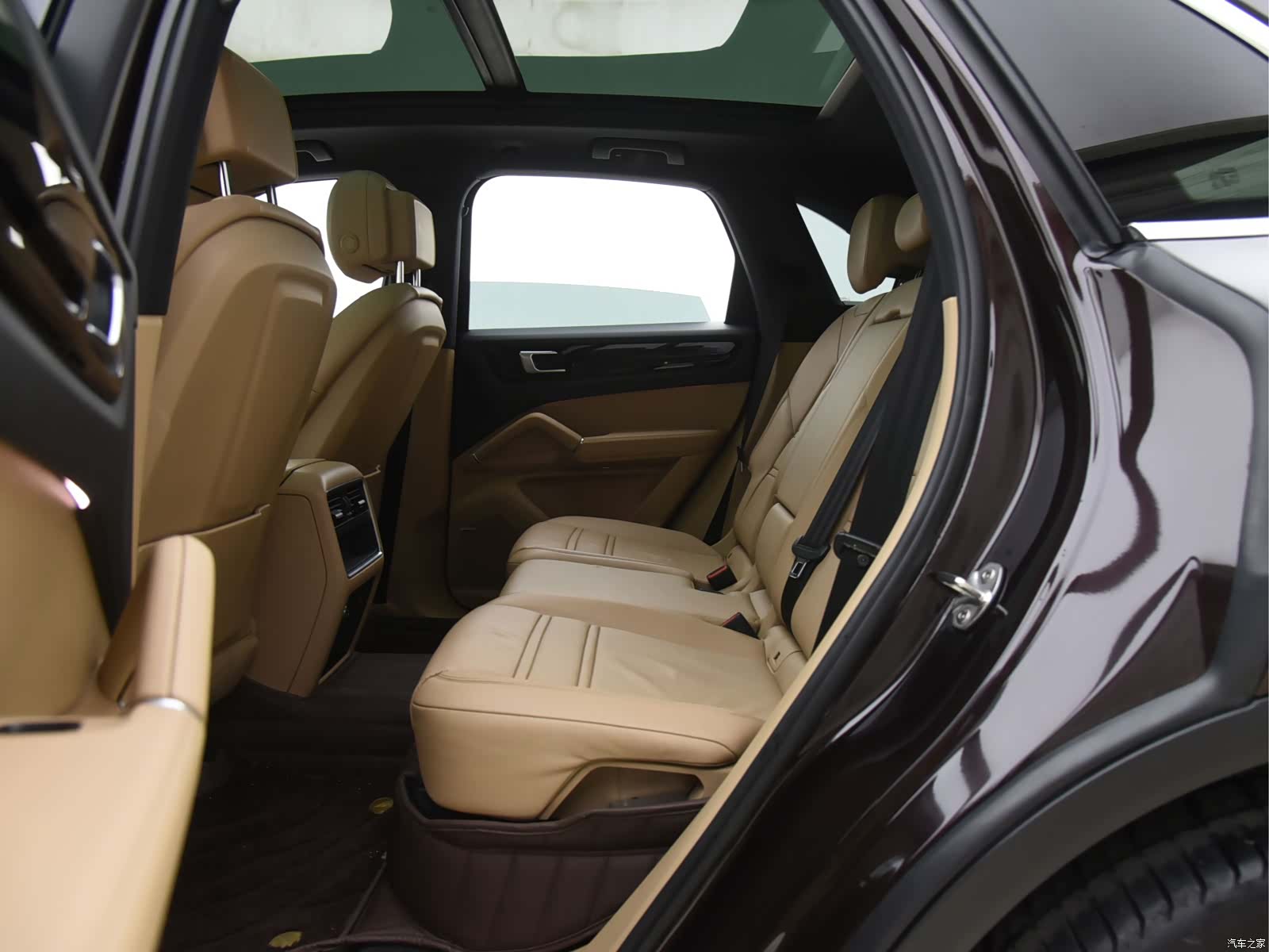 Porsche Cayenne, 2018 8