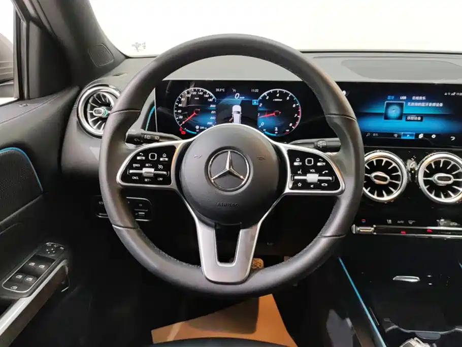 Mercedes-Benz GLB