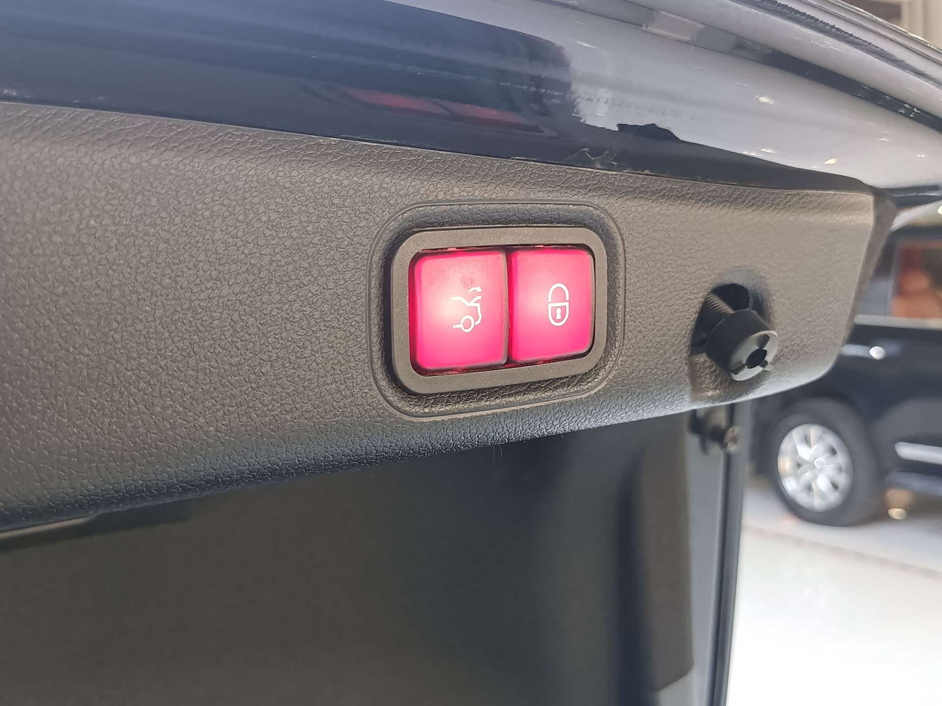 Mercedes-Benz E-Class, 2019 15